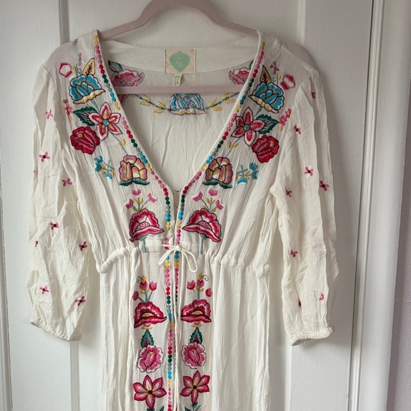 White Maxi Dress with Colorful Embroidery - Picture 4 of 9